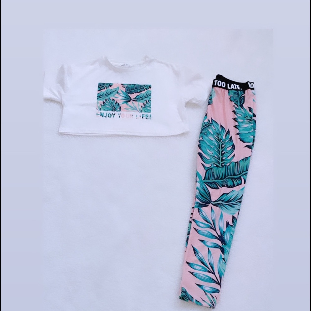 Girls SHEIN jungle print tights and shirt